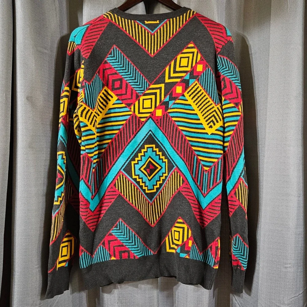 Empyre Mens Geometric Aztec Knit Sweater Medium Grey Red Teal Crewneck